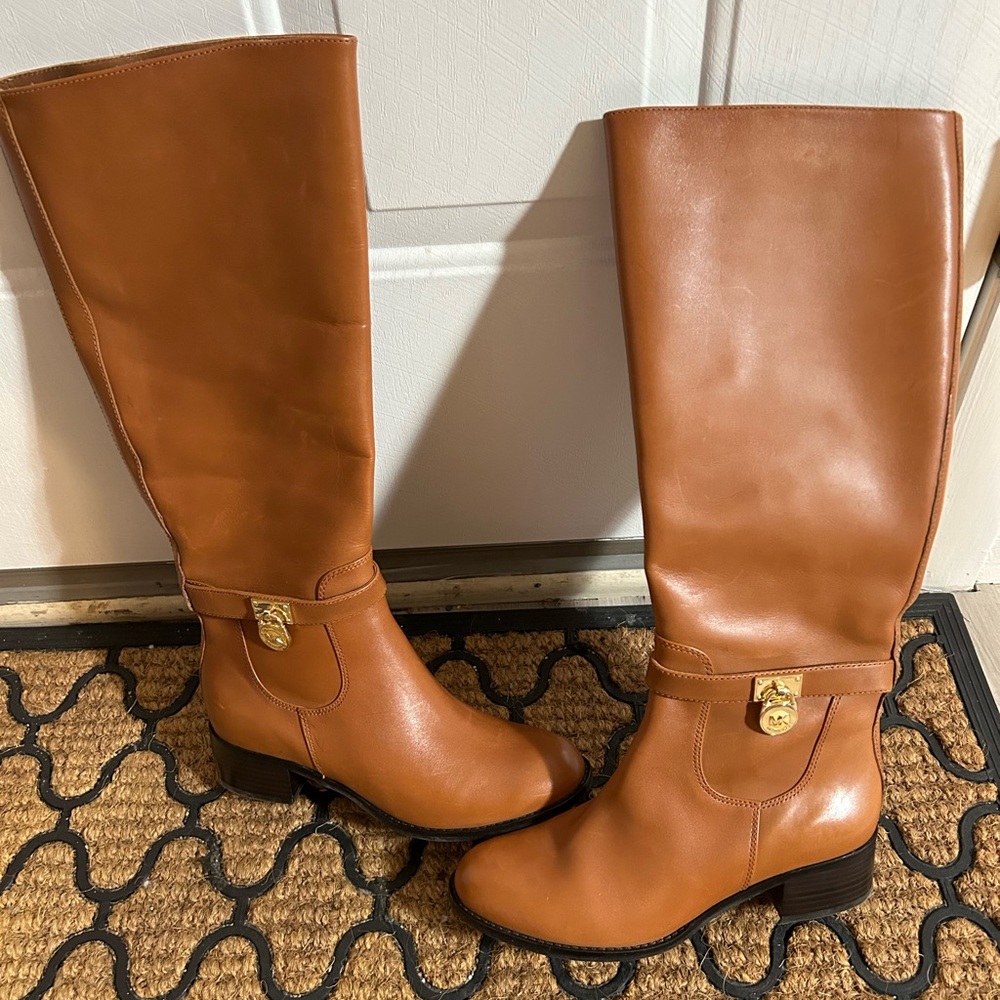 Michael Kors Leather boots